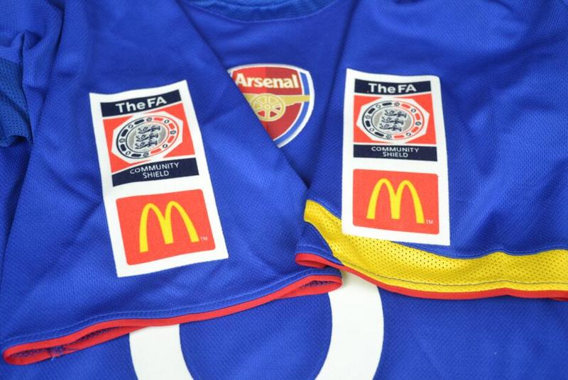 Camisa Retrô Arsenal Away 04/05
