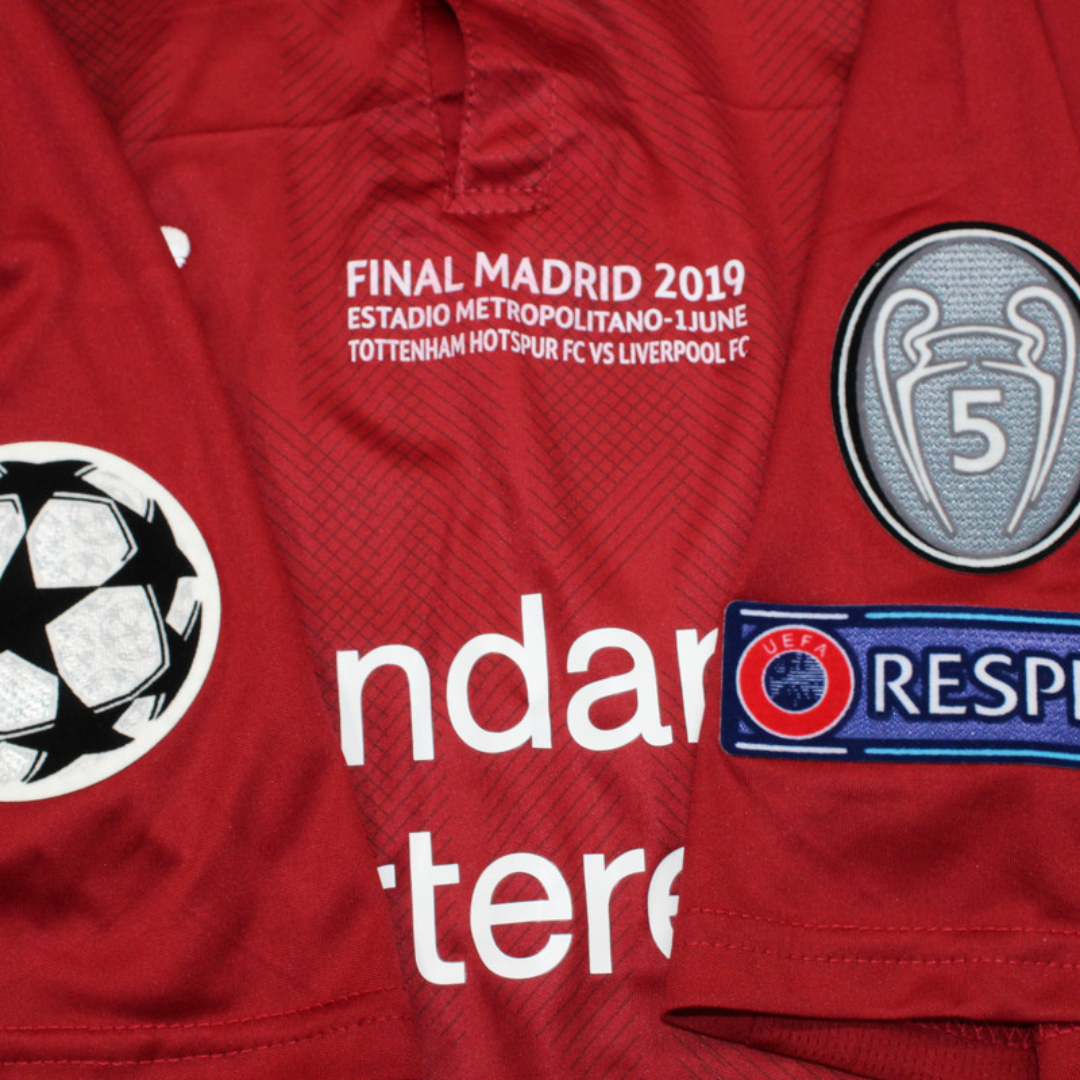 Camisa Retrô Liverpool Home 18/19 "Alexander-Arnold" Nº 66