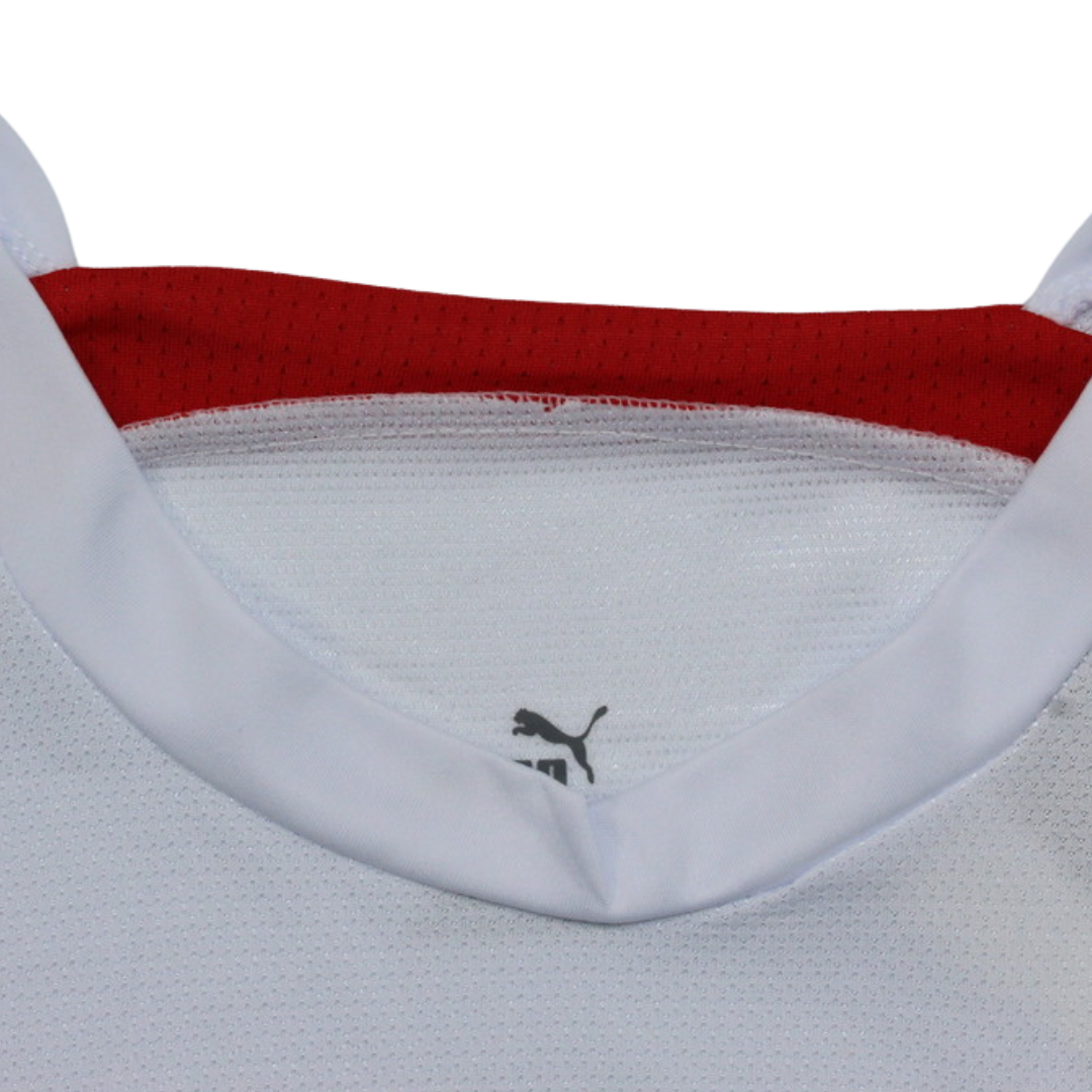 Camisa Retrô VfB Stuttgart Home 06/07