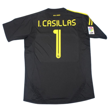 Camisa Retrô Real Madrid   11/12 "Casillas" Nº 1