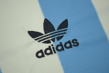 Camisa Retrô Argentina Home 1978 "Kempes" N°.10