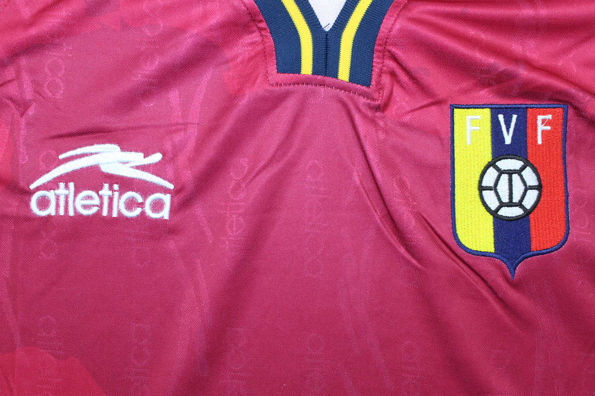 Camisa Venezuela 2000 Home - Versão Retrô