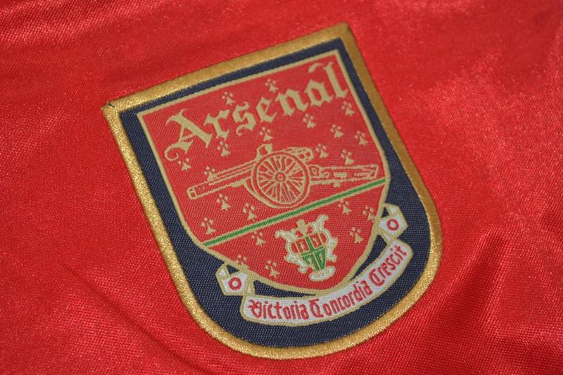Camisa Retrô Arsenal Home 00/02 "HeN°y" Nº 14