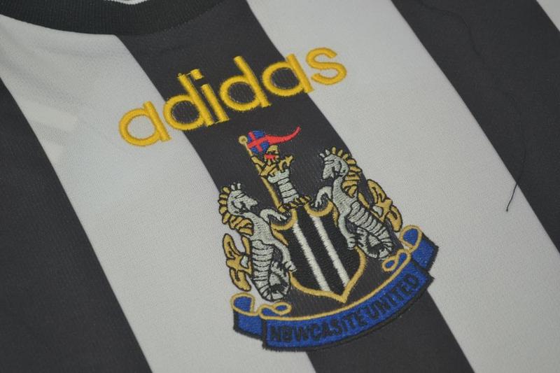 Camisa Retrô New Castle Home 97/99 "Asprilla" Nº 11