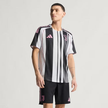 Camisa adidas Juventus FC 2025/26 I Jogador